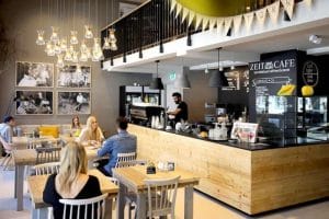 Kaffeekultur trifft Musik im Zeit Café Hamburg